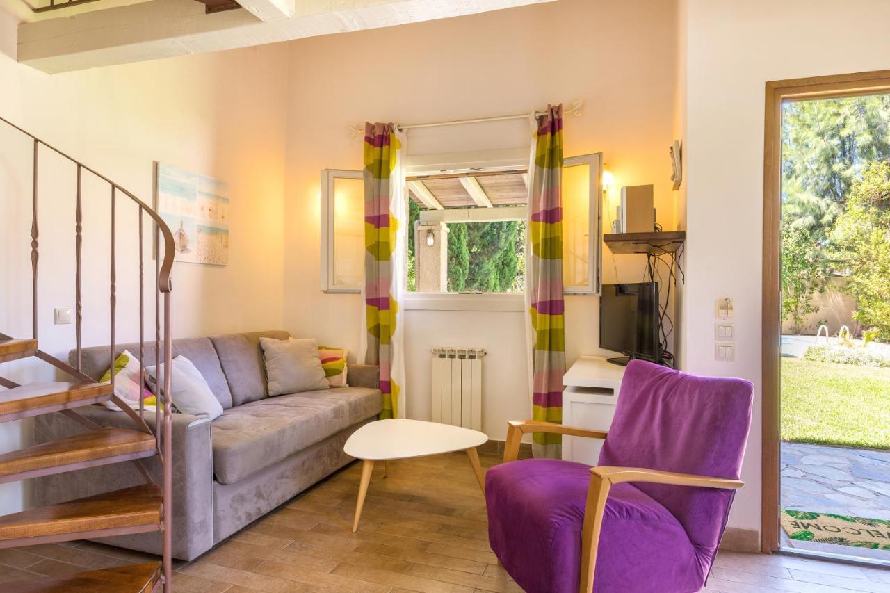 Petrinos Cottage Dafnila 외부 사진