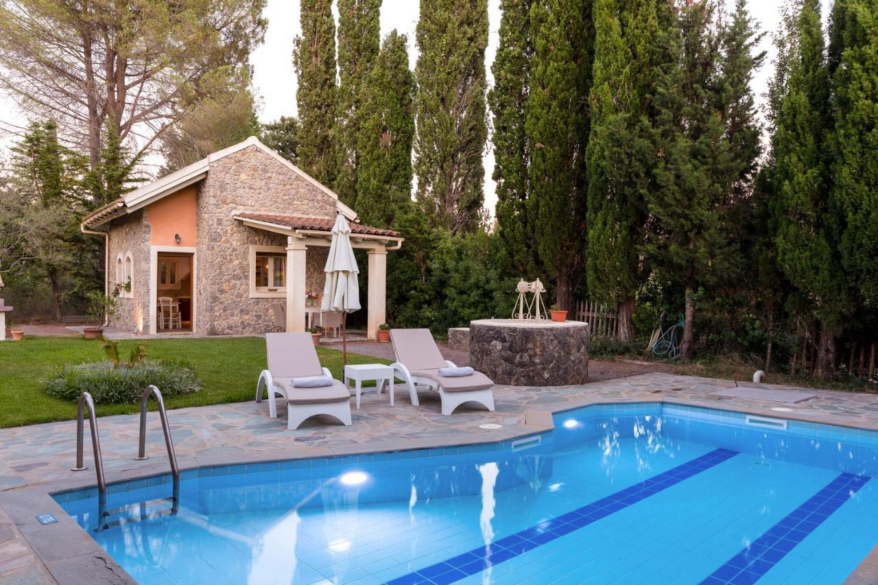 Petrinos Cottage Dafnila 외부 사진
