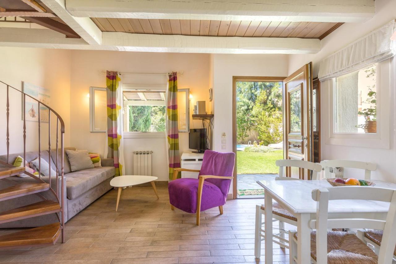 Petrinos Cottage Dafnila 외부 사진